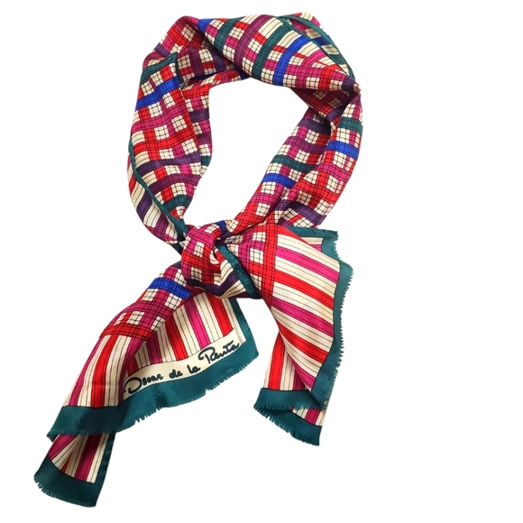 Oscar de la Renta Accessories - Vntg Oscar de la Renta 100% Silk Multicolor Plaid Scarf. 42" x 10"